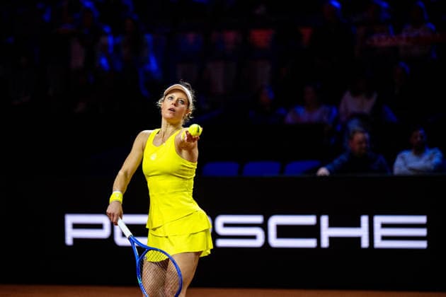 Laura Siegemund Germany in the picture, Laura Siegemund Germany vs Iga Swiatek Poland , GER, Porsche Tennis Grand Prix Stuttgart, WTA 500, 15 04 2026 GER, Porsche Tennis Grand Prix Stuttgart, WTA 500, 15 04 2026 Stuttgart Copyright: xEibner-Pressefoto Memmlerx EP_MMR