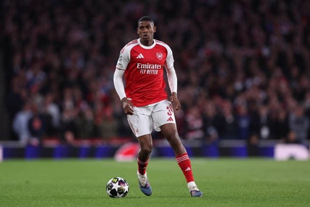 London, England, 15th April 2026. Cristhian Mosquera of Arsenal during the Arsenal vs Sporting Lisbon UEFA Champions League quarter final 2nd leg match at the Emirates Stadium, London. Picture credit should read: David Klein Sportimage EDITORIAL USE ONLY. No use with unauthorised audio, video, data, fixture lists, club league logos or live services. Online in-match use limited to 120 images, no video emulation. No use in betting, games or single club league player publications. SPI_027_DK_Arsenal_Sporting_Lisbon SPI-4686-0027