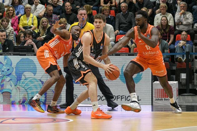 easyCredit Basketball Bundesliga, Matchday 23, Niners Chemnitz Ratiopharm Ulm 15 04 2026 from 20 Copyright: xEHLxMedia MichelxKöhlerx 202602003-Niners Chemnitz-Ratiopharm Ulm_010