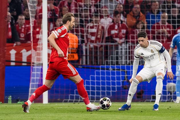 MUNICH, GERMANY - APRIL 15: Harry Kane (FC Bayern Muenchen, 9) controls the ball during the UEFA Champions League match between FC Bayern Muenchen vs. Real Madrid at Allianz Arena on the second leg of quarter finals of the UEFA Champions League on April 15, 2026 in Munich, Germany. Bavaria Germany Copyright: xSteffiexWunderlx