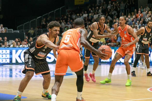 easyCredit Basketball Bundesliga, Matchday 23, Niners Chemnitz Ratiopharm Ulm 15 04 2026 from 20 Copyright: xEHLxMedia MichelxKöhlerx 202602003-Niners Chemnitz-Ratiopharm Ulm_014
