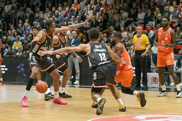 easyCredit Basketball Bundesliga, Matchday 23, Niners Chemnitz Ratiopharm Ulm 15 04 2026 from 20 Copyright: xEHLxMedia MichelxKöhlerx 202602003-Niners Chemnitz-Ratiopharm Ulm_015
