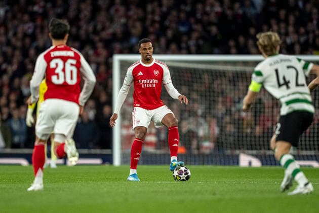 LONDON, ENGLAND - APRIL 15: Gabriel Magalhaes of Arsenal controls the ball during a UEFA Champions League 2025-26 match between Arsenal and Sporting CP at Emirates Stadium on April 15, 2026 in London, England. (Photo by Pedro Loureiro Sports Press Photo)  Copyright: xPedroxLoureiro SportsxPressxPhotx Sportspressphoto_SPR130402
