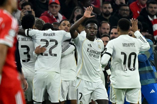 15 04 2026, xemx, Football UEFA Champions League, FC Bayern Muenchen Real Madrid v l Torjubel nach dem Tor zum celebrating the goal celebrate 1 2 durch Arda Güler Real Madrid DFL DFB REGULATIONS PROHIBIT ANY USE OF PHOTOGRAPHS as IMAGE SEQUENCES and or QUASI VIDEO Muenchen