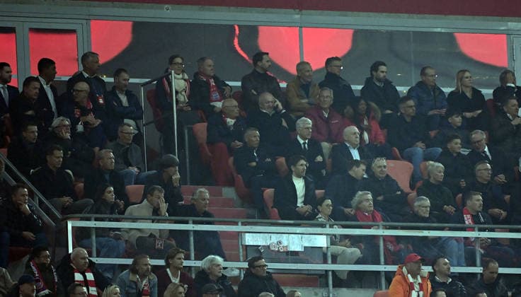 15 04 2026, xemx, Football UEFA Champions League, FC Bayern Muenchen Real Madrid v l Giovane Elber, Oliver Bierhoff, Andreas Köpke, Joachim Jogi Löw, Arsene Wenger, Dieter Hoeneß DFL DFB REGULATIONS PROHIBIT ANY USE OF PHOTOGRAPHS as IMAGE SEQUENCES and or QUASI VIDEO Muenchen