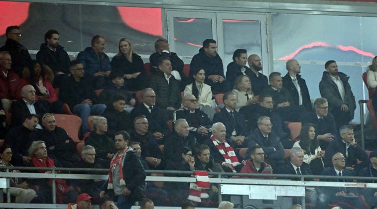 15 04 2026, xemx, Football UEFA Champions League, FC Bayern Muenchen Real Madrid v l Dieter Hoeneß, Supervisory Board Member Karl Heinz Kalle Rummenigge FC Bayern Muenchen , Football Official Sport Board Member Max Eberl Bayern Muenchen DFL DFB REGULATIONS PROHIBIT ANY USE OF PHOTOGRAPHS as IMAGE SEQUENCES and or QUASI VIDEO Muenchen