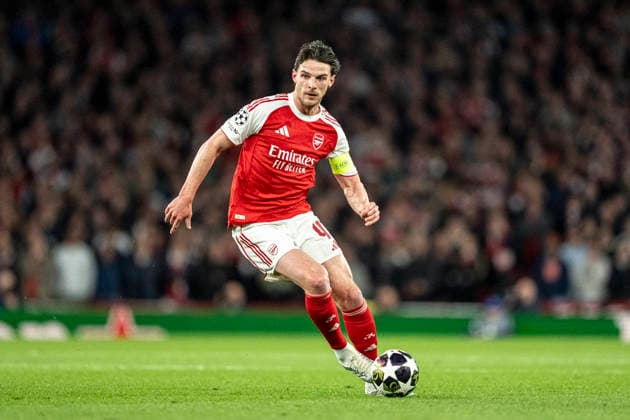 LONDON, ENGLAND - APRIL 15: Declan Rice of Arsenal controls the ball during a UEFA Champions League 2025-26 match between Arsenal and Sporting CP at Emirates Stadium on April 15, 2026 in London, England. (Photo by Pedro Loureiro Sports Press Photo)  Copyright: xPedroxLoureiro SportsxPressxPhotx Sportspressphoto_SPR130409