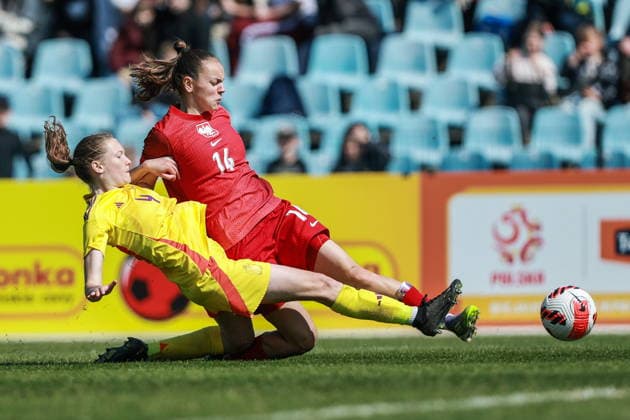 15.04.2026 GNIEZNO STADION MIEJSKI PILKA NOZNA KOBIET ( FOOTBALL QUALIFICATIONS UEFA WOMEN™S UNDER-19 CHAMPIONSHIP GAME POLAND - BELGIUM ), KWALIFIKACJE MIISTRZOSTWA EUROPU U-19 KOBIET MECZ POLSKA - BELGIA NZ. (L) CHIONNE BONNY , (R) OLIWIA ZWIAZEK FOTO JAKUB PIASECKI CYFRASPORT NEWSPIX.PL --- newspix.pl POLAND OUT! 