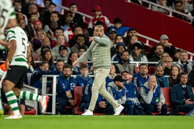 LONDON, ENGLAND - APRIL 15: Rui Borges Head Coach of Sporting CP gestures during a UEFA Champions League 2025-26 match between Arsenal and Sporting CP at Emirates Stadium on April 15, 2026 in London, England. (Photo by Pedro Loureiro Sports Press Photo)  Copyright: xPedroxLoureiro SportsxPressxPhotx Sportspressphoto_SPR130411