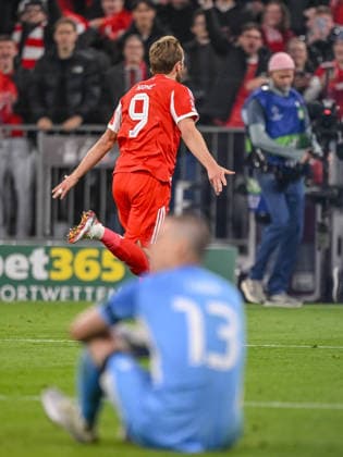 Harry Kane FC Bayern Munich celebrates after scoring his team s second goal during the UEFA Champions League 2025 26 Quarter Final Second Leg match between FC Bayern Munich and Real Madrid CF at Football Arena Munich on April 15, 2026 in Munich, Germany Photo by Harry Langer DeFodi Images