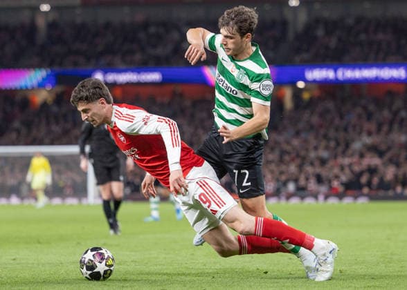 Arsenal FC v Sporting CP, UEFA Champions League, Quarter-final, Leg 2 of 2, Football, Emirates Stadium, London, UK - 15 Apr 2026 Eduardo Quaresma of Sporting CP (72) clashes with Kai Havertz of Arsenal FC London Emirates Stadium Highbury GBR, UK NEWSPAPERS OUT Copyright: xEllixBirchx