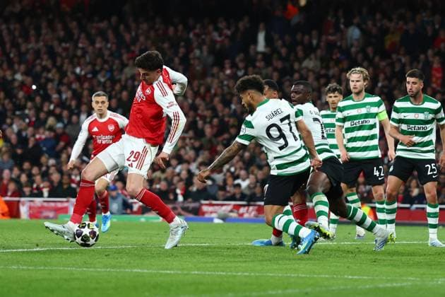 Kai Havertz of Arsenal attempts a back heel on goal Arsenal v Sporting, UEFA Champions League, Quarter Final, Second Leg, Football, Emirates Stadium, London, UK - 15 Apr 2026London Emirates Stadium United Kingdom EDITORIAL USE ONLY No use with unauthorised audio, video, data, fixture lists, club league logos or live services. Online in-match use limited to 120 images, no video emulation. No use in betting, games or single club league player publications.  Copyright: xSimonxDael Shutterstockx 16828544bd