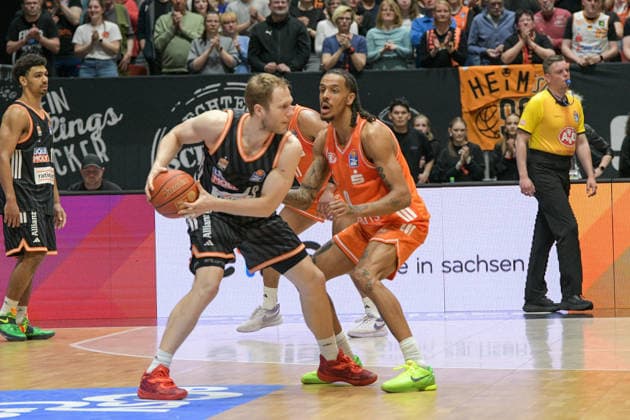 easyCredit Basketball Bundesliga, Matchday 23, Niners Chemnitz Ratiopharm Ulm 15 04 2026 from 20 Copyright: xEHLxMedia MichelxKöhlerx 202602003-Niners Chemnitz-Ratiopharm Ulm_086