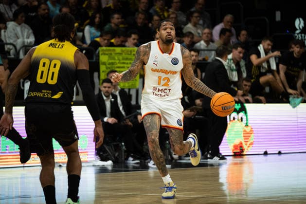 La Laguna Tenerife v Galatasaray - Basketball Champions League CANARY ISLAND, SPAIN - APRIL 15: James Palmer of Galatasary in action against Patty Mills of La Laguna Tenerife during last match of quarter-finals of Basketball Champions League match between Galatasaray and La Laguna Tenerife at Santiago Martín in San Cristobal de la Laguna, Canary Islands, Spain on April 15, 2026. Andres Gutierrez Anadolu Canary Island Spain. Editorial use only. Please get in touch for any other usage.  Copyright: x2026xAnadoluxAndresxGutierrezx