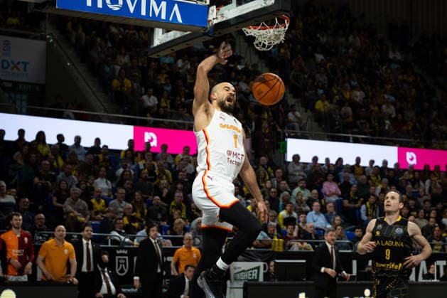 La Laguna Tenerife v Galatasaray - Basketball Champions League CANARY ISLAND, SPAIN - APRIL 15: Jerome Robinson of Galatasary in action during last match of quarter-finals of Basketball Champions League match between Galatasaray and La Laguna Tenerife at Santiago Martín in San Cristobal de la Laguna, Canary Islands, Spain on April 15, 2026. Andres Gutierrez Anadolu Canary Island Spain. Editorial use only. Please get in touch for any other usage.  Copyright: x2026xAnadoluxAndresxGutierrezx