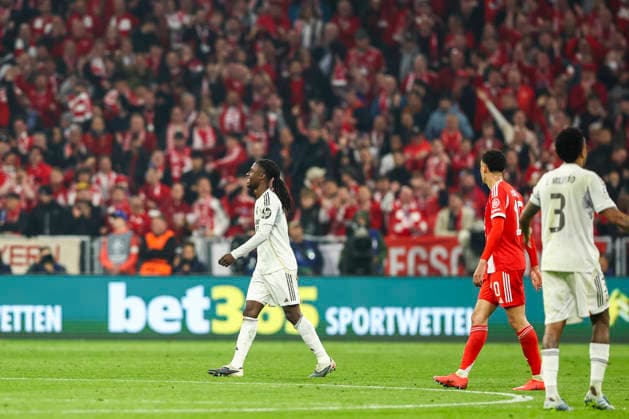 Bayern Munich v Real Madrid, UEFA Champions League Real Madrid midfielder Eduardo Camavinga (6) sent off red card during the Bayern Munich v Real Madrid UEFA Quarter-Final 2nd-Leg Champions League match at Allianz Arena, Munich, Germany on 15 April 2026 Credit: Ian Stephen Every Second Media Editorial use only. All images are copyright Every Second Media Limited. No images may be reproduced without prior permission. Copyright: xIMAGO EveryxSecondxMediax ESM-1914-0049 IanxStephenx xEveryxSecondxMediax