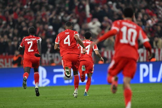 Bayern Munich v Real Madrid - UEFA Champions League Quarter-final MUNICH, GERMANY - APRIL 15: Luis Diaz of Bayern Munich competes during the UEFA Champions League 2025 26 Quarter-Final Second Leg match between FC Bayern Munich and Real Madrid CF at Football Arena Munich on April 15, 2026 in Munich, Germany. Halil Sagirkaya Anadolu Munich Germany. Editorial use only. Please get in touch for any other usage.  Copyright: x2026xAnadoluxHalilxSagirkayax