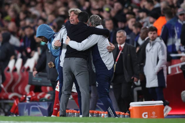London, England, 15th April 2026. Mikel Arteta manager of Arsenal celebrates with his coaching staff at full time during the Arsenal vs Sporting Lisbon UEFA Champions League quarter final 2nd leg match at the Emirates Stadium, London. Picture credit should read: David Klein Sportimage EDITORIAL USE ONLY. No use with unauthorised audio, video, data, fixture lists, club league logos or live services. Online in-match use limited to 120 images, no video emulation. No use in betting, games or single club league player publications. SPI_069_DK_Arsenal_Sporting_Lisbon SPI-4686-0069