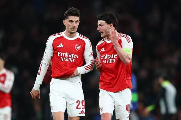 Kai Havertz of Arsenal and Declan Rice of Arsenal at full time Arsenal v Sporting, UEFA Champions League, Quarter Final, Second Leg, Football, Emirates Stadium, London, UK - 15 Apr 2026London Emirates Stadium United Kingdom EDITORIAL USE ONLY No use with unauthorised audio, video, data, fixture lists, club league logos or live services. Online in-match use limited to 120 images, no video emulation. No use in betting, games or single club league player publications.  Copyright: xSimonxDael Shutterstockx 16828544bm