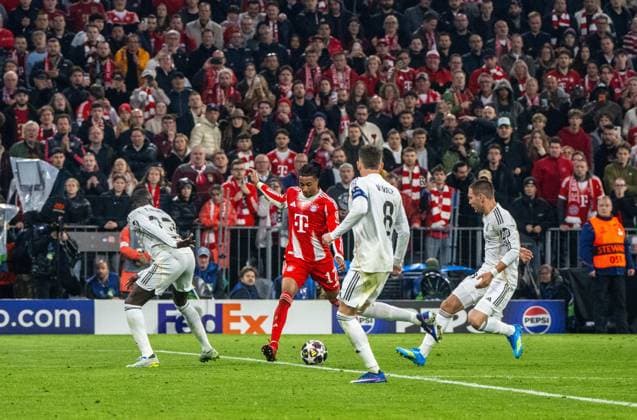 Soccer, Men, 2025 2026 season, Champions League quarter-final, second leg , FC Bayern Munich Real Madrid, Michael Olise M , Bayern Munich scores the goal to make it 4 3, 15 04 2026, Copyright: xMatthiasxKochx