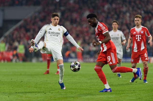 Bayern Munich v Real Madrid UEFA Champions League 2025 26 MUNICH, GERMANY APRIL 15 Federico Valverde 8 Real Madrid during a UEFA Champions League 2025 26 match between Bayern Munich and Real Madrid in Munich on April 15, 2026 Photo by Sven Beyrich Sports Press Photo Bayern Munich v Real Madrid UEFA Champions League 2025 26 Copyright: xSvenxBeyrich SportsxPressxPhoto x