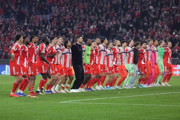 Soccer UEFA Champions League quarter-final second leg FC Bayern Munich Real Madrid on 15 04 2026 at the Allianz Arena in Munich Fc Bayern Munich players celebrate reaching the semi-finals xJRx