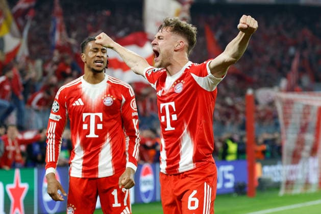 15 04 2026, xjrdrx, Football UEFA Champions League, FC Bayern Muenchen Real Madrid v l Torjubel nach dem Tor zum celebrating the goal celebrate 4 3 durch Michael Olise FC Bayern Muenchen mit Joshua Kimmich FC Bayern Muenchen DFL DFB REGULATIONS PROHIBIT ANY USE OF PHOTOGRAPHS as IMAGE SEQUENCES and or QUASI VIDEO Muenchen