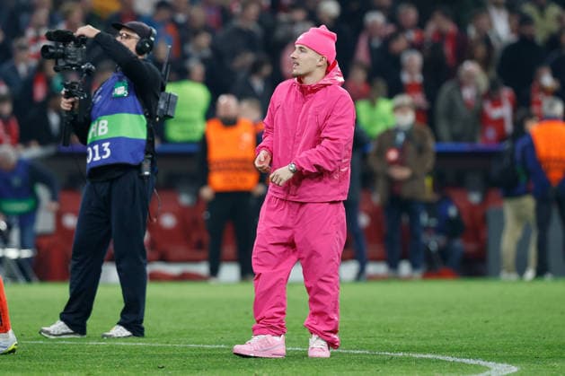15 04 2026, xjrdrx, Football UEFA Champions League, FC Bayern Muenchen Real Madrid v l jubilation, joy about the victory Lennart Karl FC Bayern Muenchen DFL DFB REGULATIONS PROHIBIT ANY USE OF PHOTOGRAPHS as IMAGE SEQUENCES and or QUASI VIDEO Muenchen
