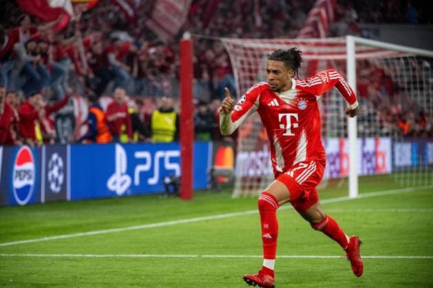 Soccer, Men, 2025 2026 season, Champions League quarter-final, second leg, FC Bayern Munich Real Madrid, Michael Olise Bayern Munich, cheering after scoring 4 3, 15 04 2026, Copyright: xMatthiasxKochx