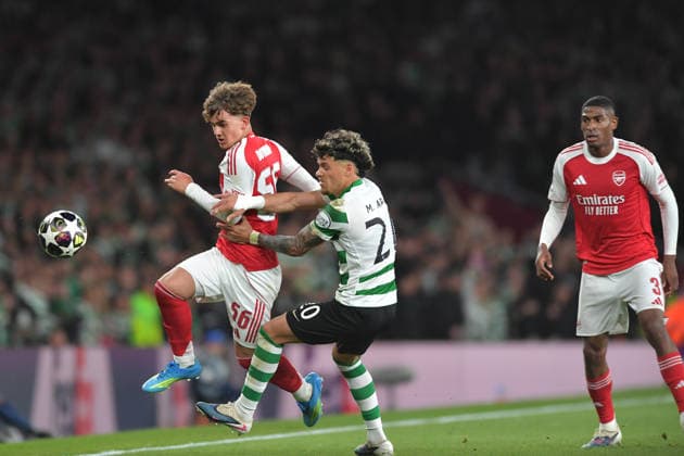 Max Dowman of Arsenal FC attack the line coming on as a second half substitute during the UEFA Champions League match between Arsenal and Sporting CP at the Emirates Stadium, London, England on 15 April 2026. Copyright: xPhilxHutchinsonx 44830030