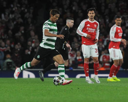 Football - 2025 2026 UEFA Champions League - Quarter-Final, Second Leg: Arsenal (1) vs. Sporting Lisbon (0) - Emirates Stadium - Wednesday 15th April 2026 Hidemasa Morita of Sporting Lisbon 