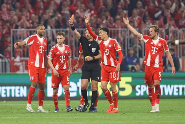 referee Slavko Vincic show the red card during the UEFA Champions League 2025 26 Quarter Final Second Leg match between FC Bayern München and Real Madrid CF at Football Arena Munich on April 15, 2026 in Munich, Germany Photo by Oliver Kaelke DeFodi Images