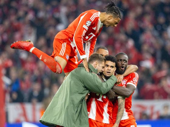 Bayern goal celebration with Michael OLISE above , Josip STANISIC, goal scorer LUIS DIAZ and Dayot UPAMECANO after scoring the 3 3 football Bayern Real Madrid 4 3 soccer Champions League, FC Bayern Munich Real Madrid quarter-final, second leg, season 2025 2026, on 15 04 2026 in Munich, A L L I A N Z A R E N A, Germany Source Copyright Credit Oryk HAIST xFUSSBALL-BAYERN-REALx