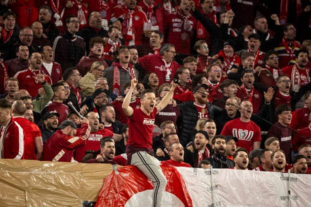 FOOTBALL : Bayer de Munich - Real Madrid - UEFA Champions League - Allianz Arena - 15 04 2026 Ambiance avec des supporters de l equipe de Bayer de Munich  Copyright: xelyxandroxcegarrax