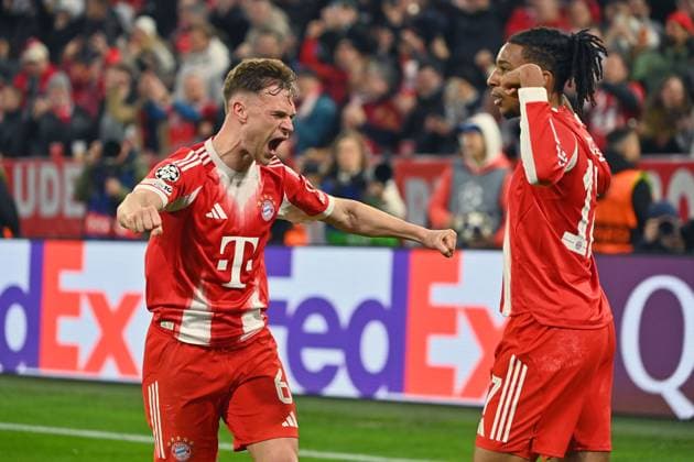 Goal celebration Joshua KIMMICH Bayern Muenchen , with goal scorer Michael OLISE Bayern Muenchen,re ,jubilation,joy,enthusiasm, action soccer Champions League,season 2025 26, quarterfinal FC Bayern Muenchen Real Madrid 4 3 on 15 04 2026 A L L I A N Z A R E N A