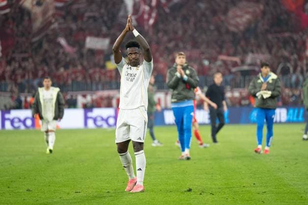 Vinicius Junior 7 Real Madrid disappointed after the final whistle, FC Bayern Muenchen vs Real Madrid, Football, Champions League, Quarterfinal, 15 04 2026 Muenchen Bayern Germany Copyright: xkolbert-press MarkusxVerwimpx