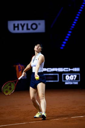 Eva Lys Germany in the picture on the ball, Eva Lys Germany vs Elina Svitolina Ukraine , Round 2, GER, Porsche Tennis Grand Prix Stuttgart, WTA 500, 15 04 2026 GER, Porsche Tennis Grand Prix Stuttgart, WTA 500, 15 04 2026 Stuttgart Copyright: xEibner-Pressefoto Memmlerx EP_MMR
