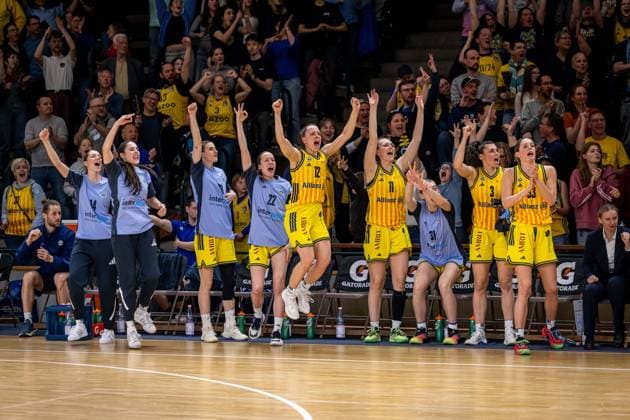 Basketball Berlin 15 04 2026 DBBL 1 Bundesliga Season 2025 2026 Playoffs Semifinals Game 3 Alba Berlin Rutronik Stars Keltern Jubel Alba Greta Scholle Alba, No 14 Leoni Kreyenfeld Alba, No 07 Alina Hartmann Alba, No 29 Rosalie Esser Alba, No 22 Lena Gohlisch Alba, No 12 Nina Rosemeyer Alba, No 11 Abby Muse Alba, No 31 Theresa Simon Alba, No 03 Emily Kiser Alba, No 33 vlnr