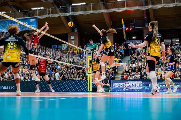 15 04 2026, GER, Volleyball, 1 Bl, Women, Season 25 26, Final PlayOff Best of 5 , VfB 91 Suhl Lotto Thueringen Dresdner SC Monika Brancuska VfB 91 Suhl Lotto Thueringen 98527 Suhl Sporthalle Wolfsgrube Thüringen Germany