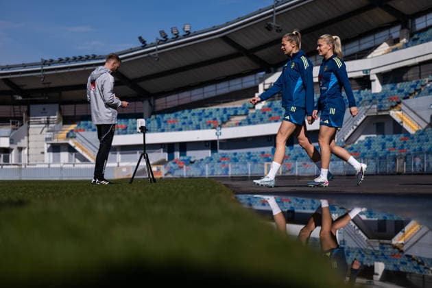260416 Fridolina Rolfö and Amanda NildÃ n of the Swedish women s national football team during a training session on April 16, 2026 in Gothenburg Photo Mathias Bergeld BILDBYRAN code MB MB1364 fotboll football soccer fotball vm kval kval fifa womens world cup qualifier qualifier träning practice training sverige sweden dam bbeng women kvinner  Copyright: MATHIASxBERGELD BB260416MB006