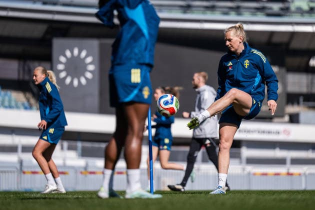 260416 Stina Blackstenius of the Swedish women s national football team during a training session on April 16, 2026 in Gothenburg Photo Mathias Bergeld BILDBYRAN code MB MB1364 fotboll football soccer fotball vm kval kval fifa womens world cup qualifier qualifier träning practice training sverige sweden dam bbeng women kvinner  Copyright: MATHIASxBERGELD BB260416MB014