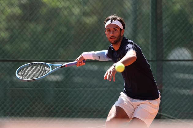 April 16, 2026, Barcelona, Barcelona, Spain: Lorenzo Musetti of Italy during training on Day 6 of the Barcelona Open Banc Sabadell - Conde Godo 2026 Day 6 at Real Club de Tenis Barcelona on April 16, 2026 in Barcelona, Spain. Barcelona Open Banc Sabadell - Conde Godo 2026 Day 6  - ZUMAa181 20260416_zaa_a181_004 Copyright: xJavierxBorregox