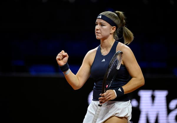 Karolina Muchova CZE Jubel Freude Emotion Tennis Damen Porsche Cup Porsche Tennis Grand Prix GP Stuttgart 2026 Porsche Arena 11 19 04 2026 DFL REGULATIONS PROHIBIT ANY USE OF PHOTOGRAPHS AS IMAGE SEQUENCES AND OR QUASI VIDEO Tennis Damen Porsche Cup Porsche Tennis Grand Prix GP Stuttgart 2026