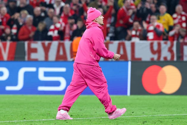 GER, CL quarter-final FC Bayern Muenchen GER vs Real Madrid ESP 15 04 2026, Allianz Arena, Munich, GER, CL quarter-final FC Bayern Muenchen GER vs Real Madrid ESP , picture shows Lennart Karl FC Bayern Muenchen 42 nordphotoxGmbHx xSchneider nph00003