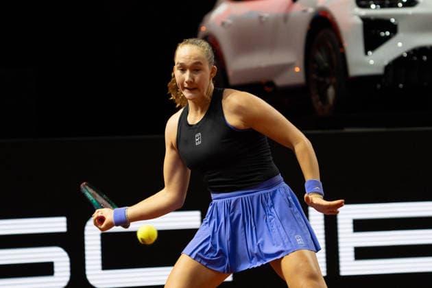 Mirra Andreeva RUS on the ball, action, GER, Alycia Parks vs Mirra Andreeva, Tennis, ATP Tournament, WTA 500, Porsche Tennis Grand Prix, 15 04 2026, GER, Alycia Parks vs Mirra Andreeva, Tennis, ATP Tournament, WTA 500, Porsche Tennis Grand Prix, 15 04 2026, Stuttgart Copyright: xEibner-Pressefoto EdwardxCheungx EP_ECG