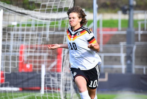 Soccer UEFA U19 Juniors European Championship Qualification Germany France on 16 04 2026 at Stadion Uhlenkrug in Essen Goal celebration to 1 0 by Rosa Rückert Germany DFB regulations prohibit any use of photographs as image sequences and or quasi video Nordrhein Westfalen Germany