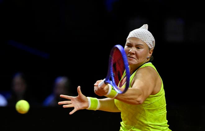 Diana Maximovna Shnaider Schnaider RUS Action Tennis Ladies Porsche Cup Porsche Tennis Grand Prix GP Stuttgart 2026 Porsche Arena 11 19 04 2026 DFL REGULATIONS PROHIBIT ANY USE OF PHOTOGRAPHS AS IMAGE SEQUENCES AND OR QUASI VIDEO Tennis Ladies Porsche Cup Porsche Tennis Grand Prix GP Stuttgart 2026