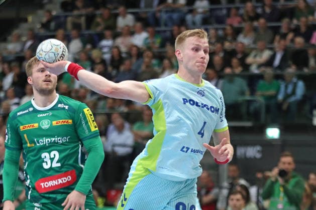 Handball DAIKIN HBL, SC DHfK Leipzig VfL Gummersbach 16 04 2026 Ellidi Vidarsson 4, VfL Gummersbach throws handball, DAIKIN HBL, 1 Bundesliga, Season 2025 2026, 21 Matchday catch-up SC DHfK Leipzig vs VfL Gummersbach on 16 04 2026 at Quarterback Immobilien Arena Leipzig Copyright: xBEAUTIFULxSPORTS JanxKaeferx