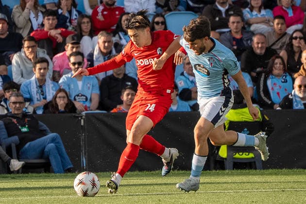 Yuito Suzuki seen during UEFA Europa League quarterfinal game between teams of RC Celta de Vigo and SC Freiburg at Estadio de Balaidos (Marta Lopez Ball Raw Images PT) Vigo Estadio de Balaidos Spain Copyright: xMartaxLopezx ML_CELvSB-15