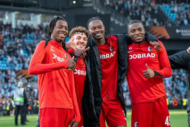Players of Freiburg celebrating after game Bruno Ogbus, Jordy Makengo and Philipp Treu seen during UEFA Europa League quarterfinal game between teams of RC Celta de Vigo and SC Freiburg at Estadio de Balaidos (Marta Lopez Ball Raw Images PT) Vigo Estadio de Balaidos Spain Copyright: xMartaxLopezx ML_CELvSB-27